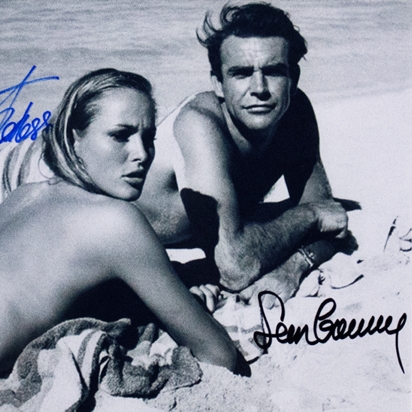 Signed Photo Agent 007 vs. Dr. No 1962 - Sean Connery & Ursula Andress