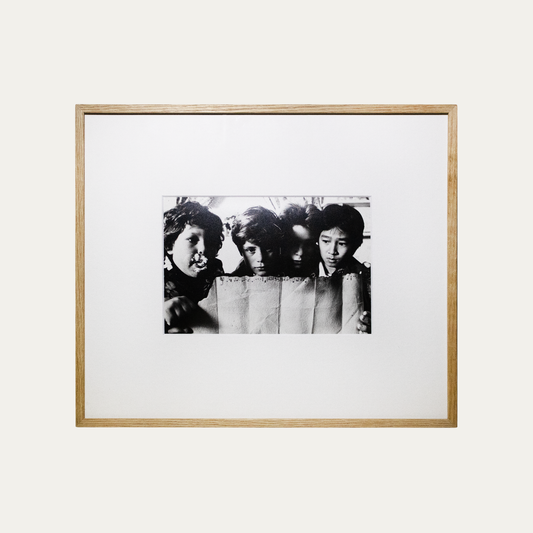 Lote 46: Foto de Los Goonies (1985) - Sean Astin, Josh Brolin, Jeff Cohen, Corey Feldman, Martha Plimpton, Ke Huy Quan, Kerri Green