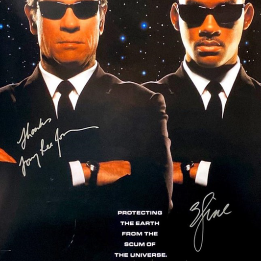 Lote 62: Póster firmado de Hombres de negro (1997) - Will Smith, Tommy Lee Jones
