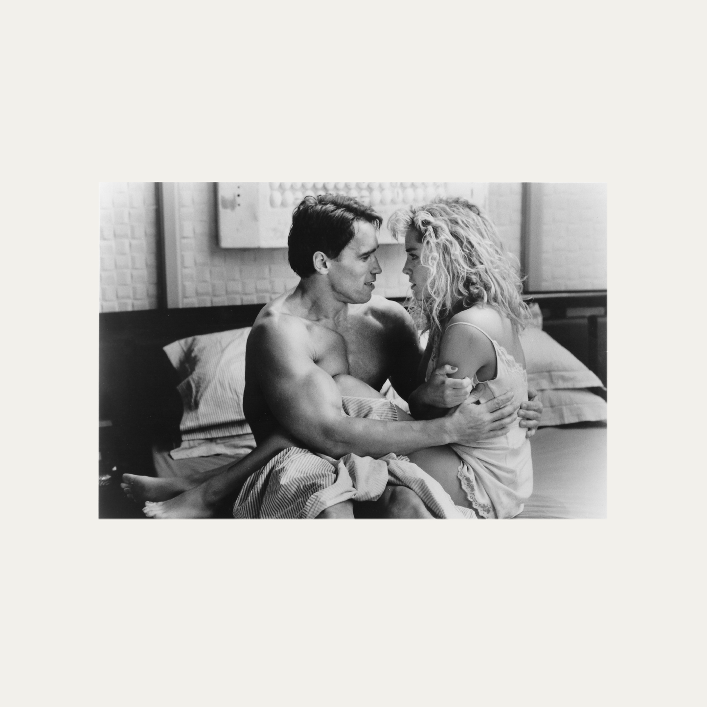 Photo Total Challenge 1990 - Arnold Schwarzenegger & Sharon Stone