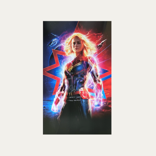 Signed Poster Captain Marvel 2019 - Brie Larson