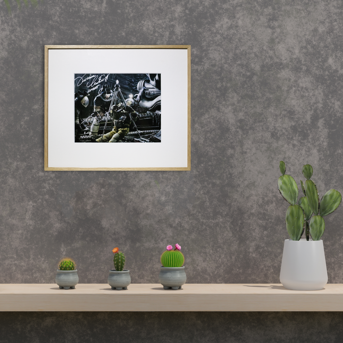 Lote 26: Fotografía firmada de Alien: El octavo pasajero (1979) - Veronica Cartwright, Tom Skerrit