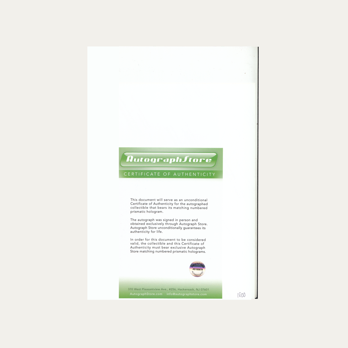 Lote 41: Fotografía firmada de El cazador y la reina de hielo (2016) - Emily Blunt y Charlize Theron